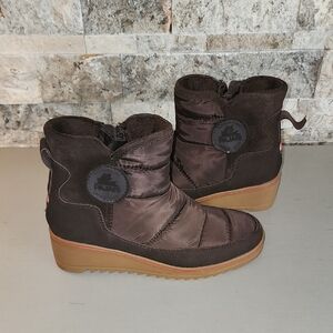 Pajar Women's Brown Wedge Boots Brand New No Tag